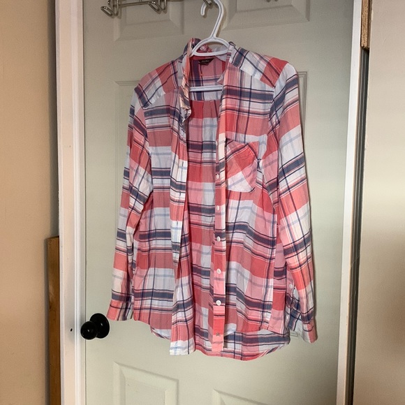 EDDIE BAUER flannel pattern top. - L - Picture 2 of 8